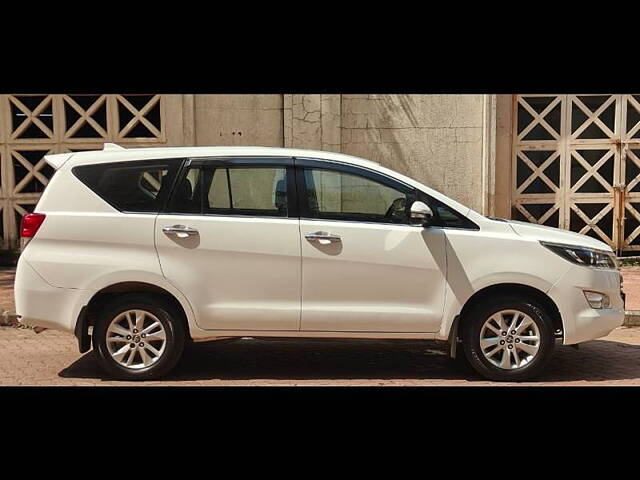 Used Toyota Innova Crysta [2016-2020] 2.4 VX 8 STR [2016-2020] in Thane