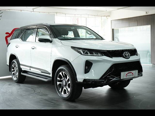 Used Toyota Fortuner Legender 2.8 4X2 AT in Hyderabad