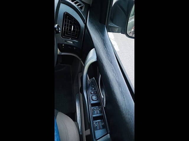 Used Mahindra XUV500 W9 [2018-2020] in Ahmedabad