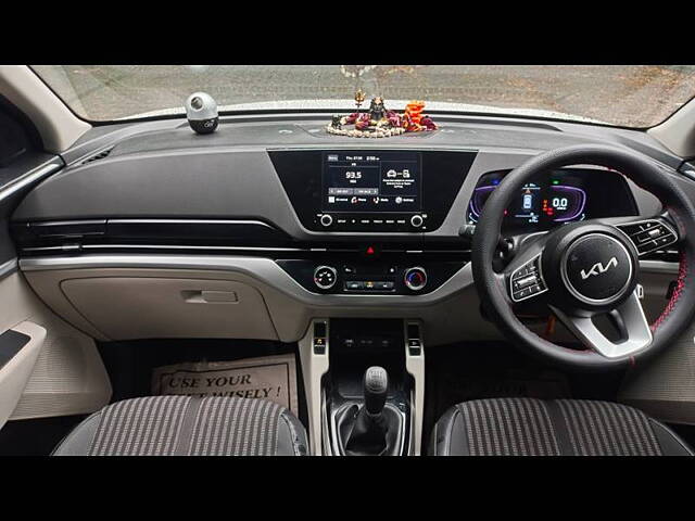 Used Kia Carens [2022-2023] Prestige 1.5 Petrol MT 7 STR in Kolkata