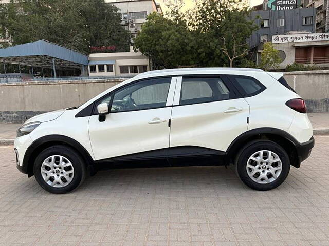 Used Renault Captur [2017-2019] RXE Petrol in Ahmedabad