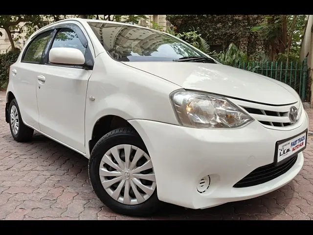 Used 2012 Toyota Etios Liva in Thane