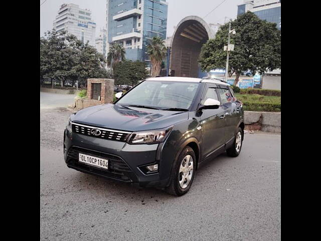 Used Mahindra XUV300 [2019-2024] W6 1.5 Diesel AMT in Delhi