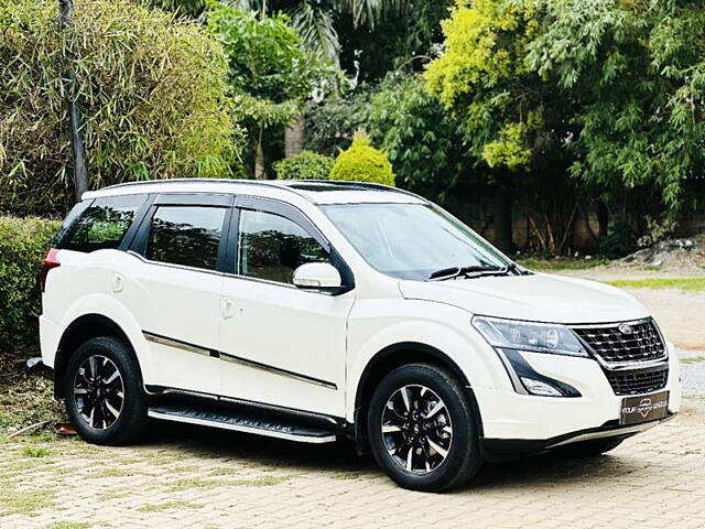 Used Mahindra XUV500 W11 AT in Bangalore