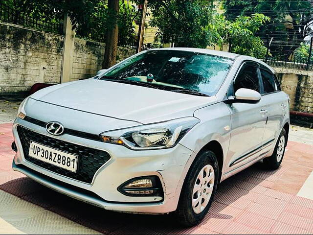 Used Hyundai i20 [2020-2023] Sportz 1.2 MT [2020-2023] in Lucknow