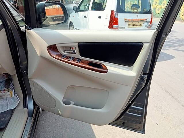 Used Toyota Innova [2012-2013] 2.5 VX 8 STR BS-IV in Thane