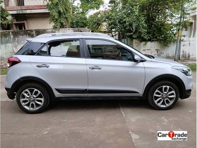 Used Hyundai i20 Active 1.2 SX in Aurangabad