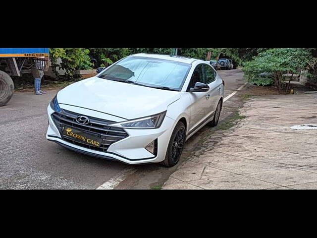 Used Hyundai Elantra [2016-2019] 2.0 SX MT in Bangalore