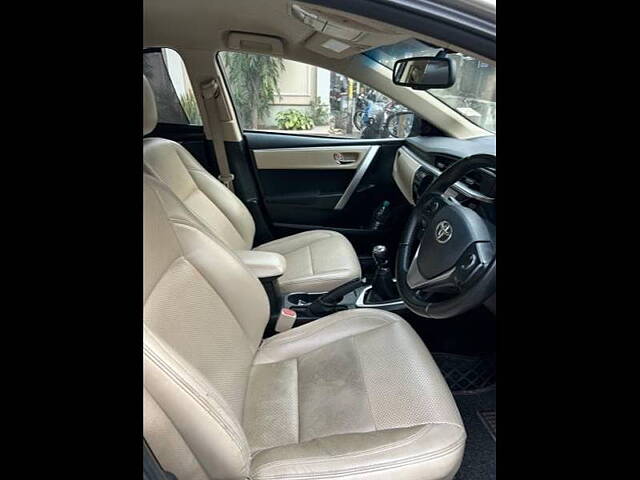 Used Toyota Corolla Altis G Diesel in Delhi