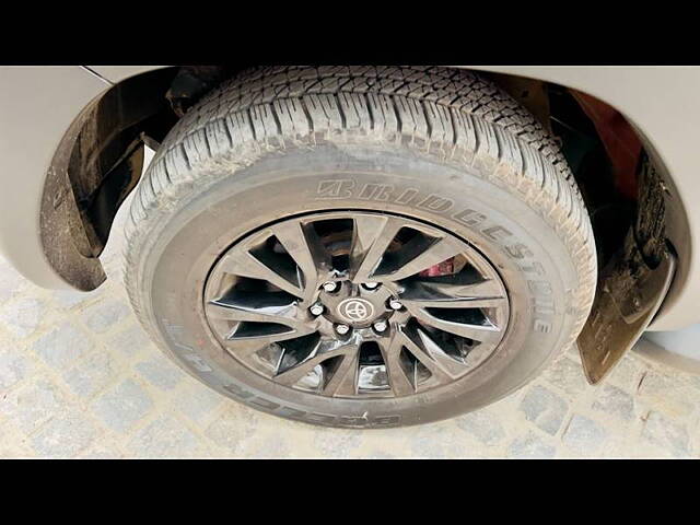 Used Toyota Hilux High 4X4 AT in Delhi