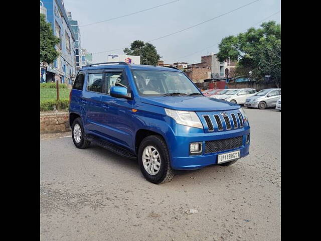 Used Mahindra TUV300 [2015-2019] T8 AMT in Delhi