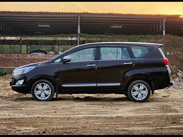 Used Toyota Innova Crysta [2016-2020] 2.4 ZX 7 STR [2016-2020] in Ahmedabad