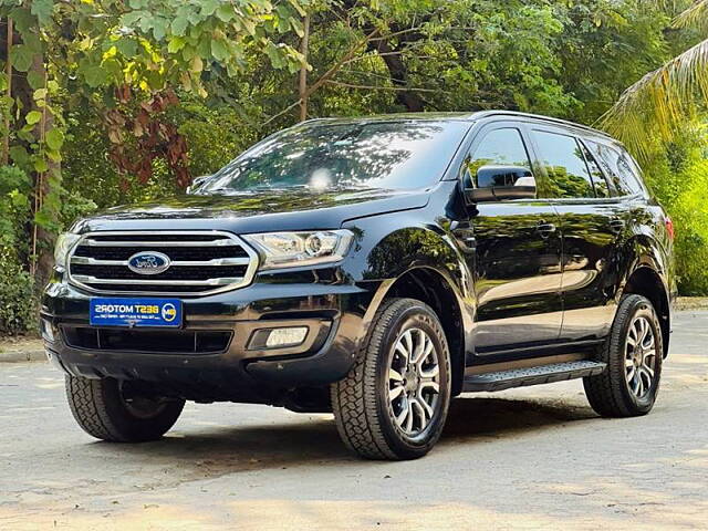 Used Ford Endeavour [2016-2019] Titanium 3.2 4x4 AT in Ahmedabad