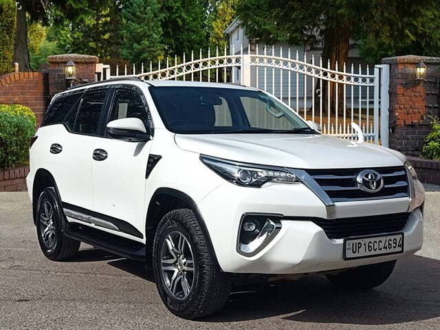 Used Toyota Fortuner [2016-2021] 2.8 4x2 MT [2016-2020] in Delhi