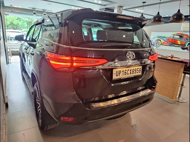 Used Toyota Fortuner 4X2 AT 2.8 Diesel in Delhi