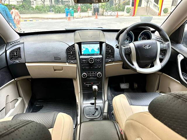 Used Mahindra XUV500 [2015-2018] W6 AT in Delhi