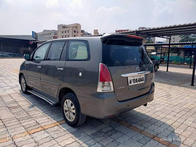 Used Toyota Innova [2005-2009] 2.5 V 7 STR in Hyderabad