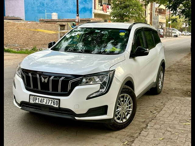 Used Mahindra XUV700 AX 3 Petrol MT 5 STR [2021] in Delhi