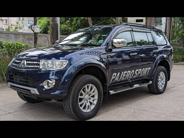 Used Mitsubishi Pajero Sport 2.5 AT in Pune