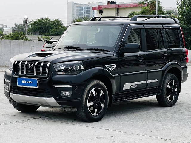 Used Mahindra Scorpio S11 MT 7S in Lucknow