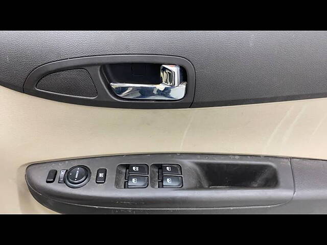 Used Hyundai i20 [2010-2012] Sportz 1.2 BS-IV in Hyderabad