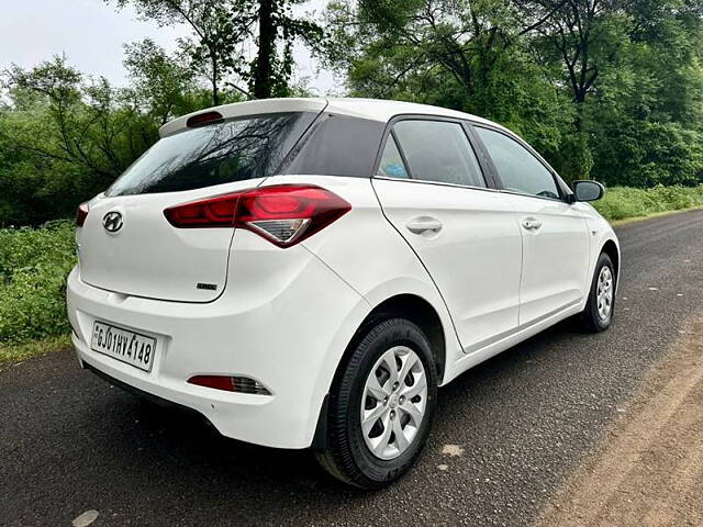 Used Hyundai Elite i20 [2017-2018] Magna Executive 1.4 CRDI in Ahmedabad