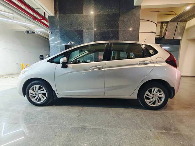 Used Honda Jazz [2015-2018] V AT Petrol in Ahmedabad