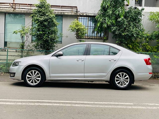 Used Skoda Octavia [2013-2015] Elegance 2.0 TDI AT in Surat