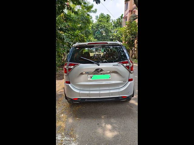 Used Mahindra XUV500 W11 in Kolkata