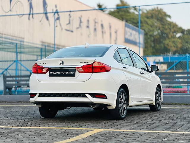 Used Honda City 4th Generation VX CVT Petrol [2017-2019] in Kochi