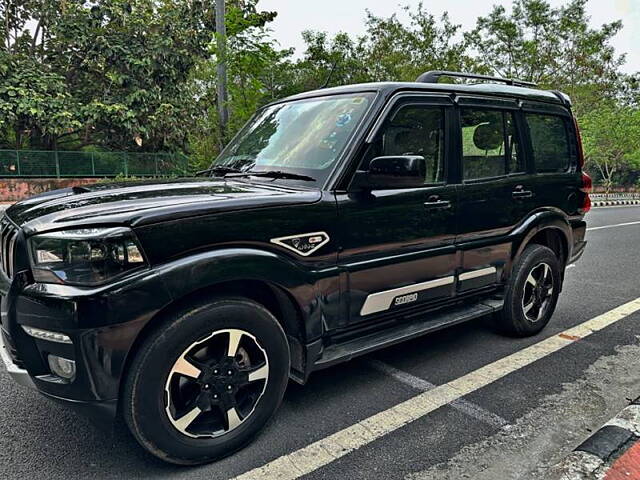 Used Mahindra Scorpio S11 MT 7S in Delhi