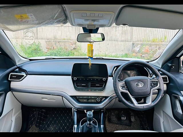 Used Tata Safari [2021-2023] XT in Delhi