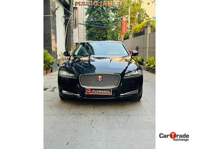 Used Jaguar XF Prestige Diesel CBU in Kolkata