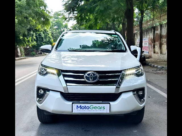 Used Toyota Fortuner [2016-2021] 2.8 4x2 MT [2016-2020] in Delhi