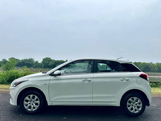 Used Hyundai Elite i20 [2017-2018] Magna Executive 1.4 CRDI in Ahmedabad