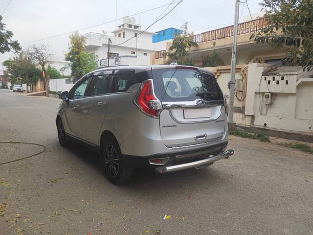 Used Mahindra Marazzo [2018-2020] M8 7 STR in Agra