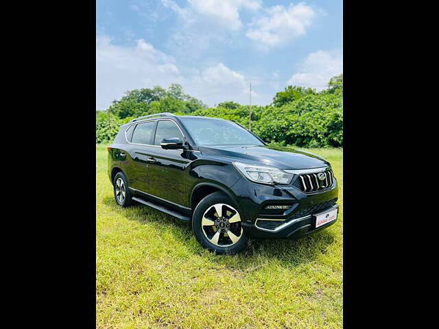 Used Mahindra Alturas G4 4WD AT in Vadodara