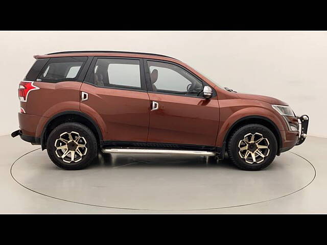 Used Mahindra XUV500 W7 AT [2018-2020] in Bangalore