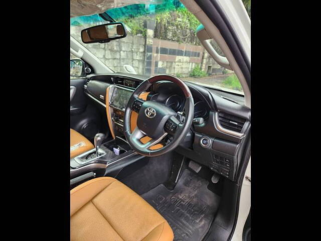 Used Toyota Fortuner Legender 2.8 4X4 AT in Mumbai