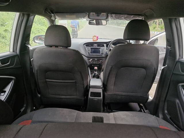 Used Hyundai i20 Active [2015-2018] 1.2 SX Dual Tone in Kolkata