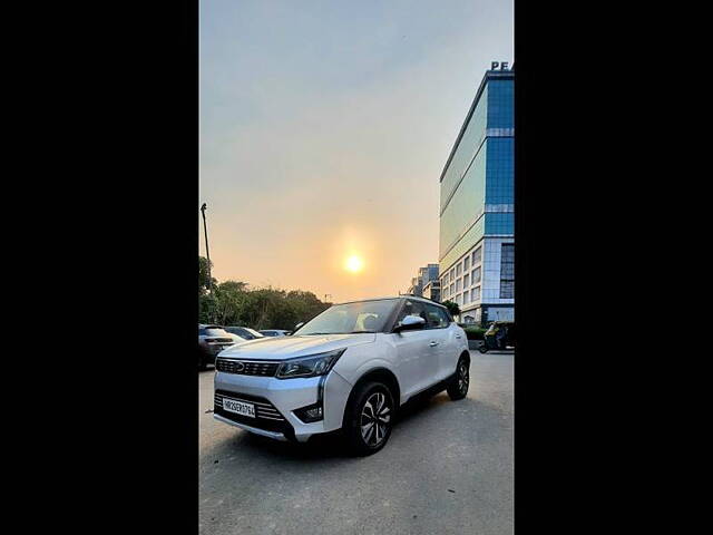 Used Mahindra XUV300 [2019-2024] W8 (O) 1.2 Petrol [2019] in Delhi