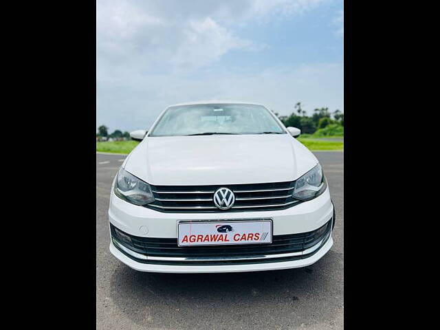 Used Volkswagen Vento [2015-2019] Highline Petrol AT [2015-2016] in Vadodara