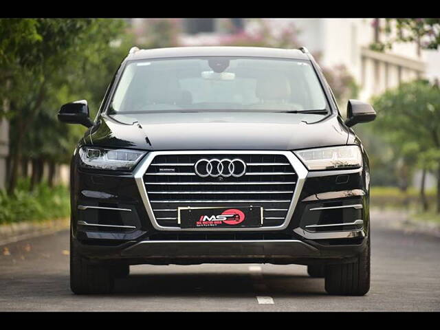 Used 2016 Audi Q7 in Kolkata