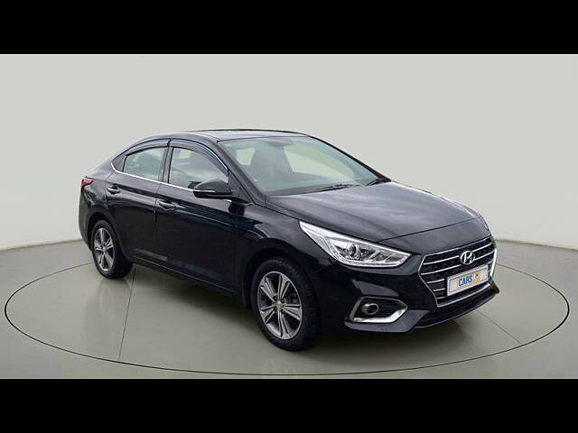 Used 2019 Hyundai Verna in Pune