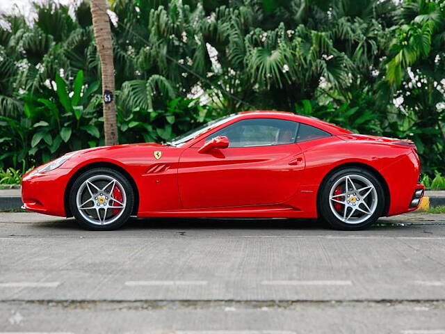 Used Ferrari California Convertible in Mumbai