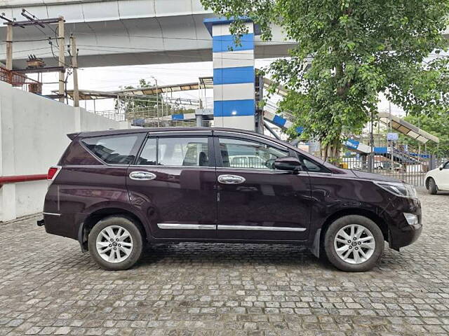 Used Toyota Innova Crysta [2016-2020] 2.4 V Diesel in Delhi