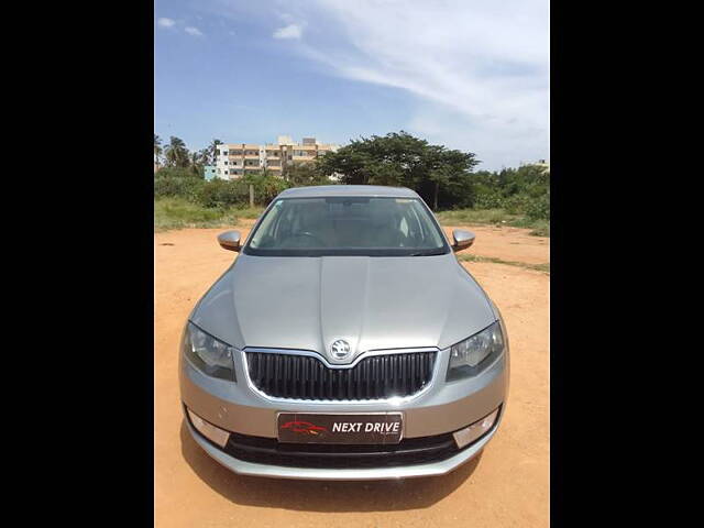 Used 2013 Skoda Octavia in Bangalore