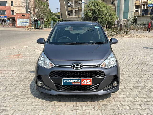 Used 2017 Hyundai Grand i10 in Delhi