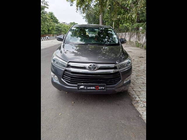 Used 2016 Toyota Innova Crysta in Kanpur