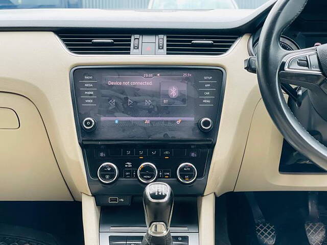 Used Skoda Octavia [2017-2021] 2.0 TDI CR Style in Surat